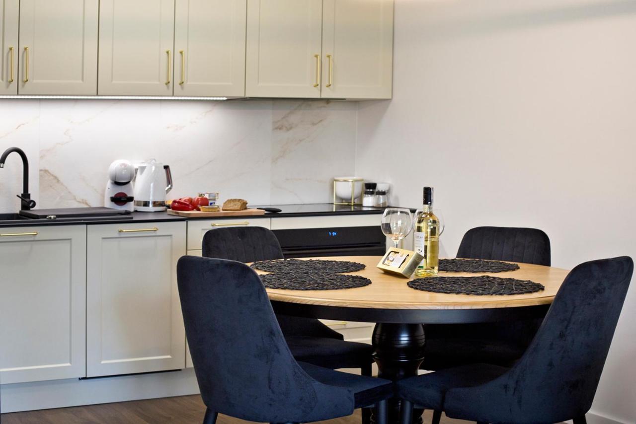Marina Mokotow P&O Serviced Apartments Warsaw Exterior photo